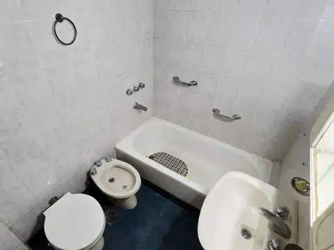 Departamento 4 ambientes con 1 baño