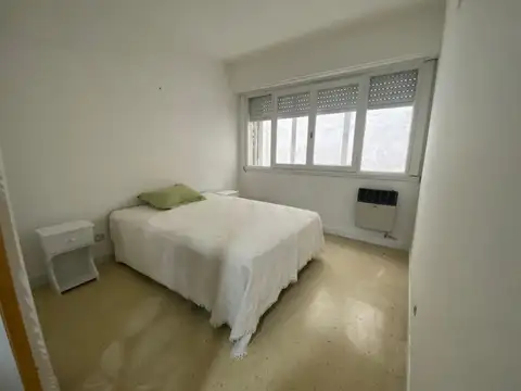 ALQUILER 12 MESES. DEPTO 1 AMB. AV COLON 1800. MAR DEL PLATA