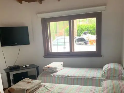 Casa en Alquiler Temporal con 2 cocheras