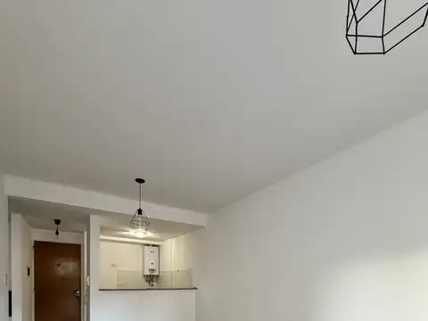 Santiago 1200, Piso 01