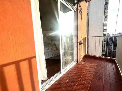 Departamento 4 ambientes con 3 baños