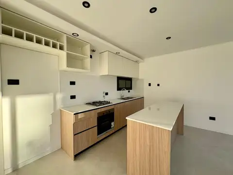 Casa en venta en City Bell -El Quimilar