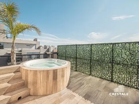 Venta - Dúplex de 1 dormitorio con quincho, terraza y jacuzzi propio  - Lourdes, Rosario.