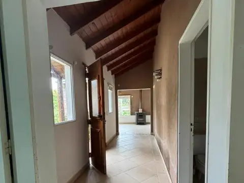 Casa 3 ambientes con 1 baño