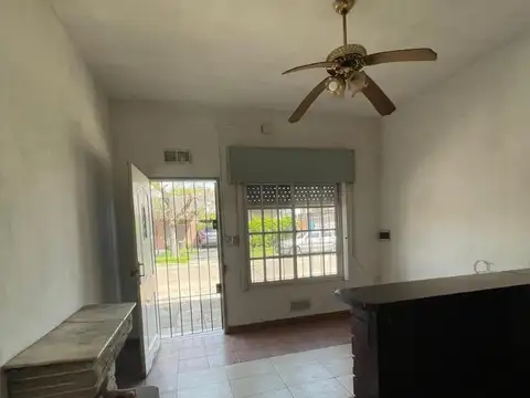 Depto Tipo Casa en Alquiler de 1 dormitorio