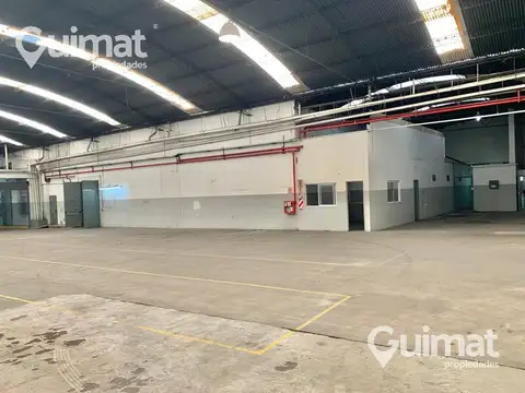 Galpon en Venta 33  mts Frente