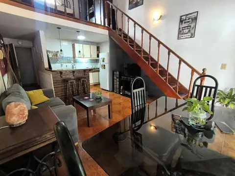 Depto Tipo Casa en Venta de 2 ambientes
