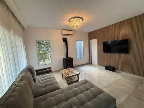 Casa en Alquiler de 4 dormitorios