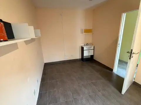 Oficina en Alquiler en Florida, $ 700.000