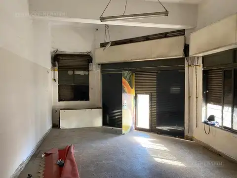 Local en Venta 50 años
