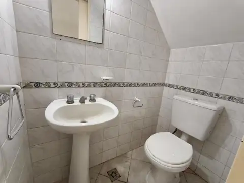 Casa 3 ambientes con 2 baños