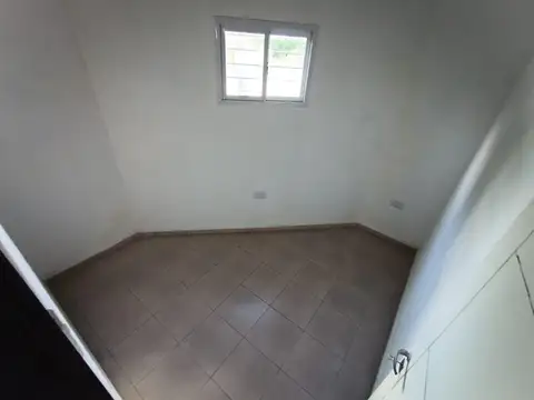 Depto Tipo Casa en Venta en City Bell, USD 50.000