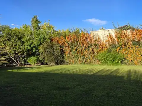 VENTA CASA EN VISTALBA LUJAN DE CUYO