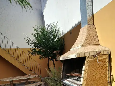 Casa en Alquiler al Oeste