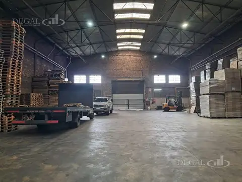 Depósito en Villa Lynch