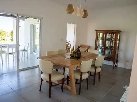 Casa en Alquiler al Norte