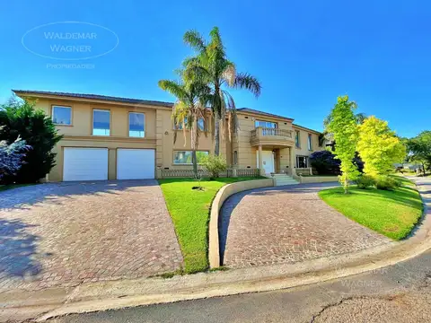 Casa en Venta de 4 dormitorios