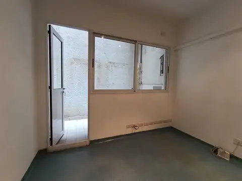 Oficina en Alquiler 40 años