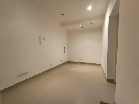 Oficina en Alquiler en San Nicolás, $ 400.000