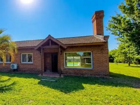 Casa 5 amb con parque, quincho y pileta - Escobar