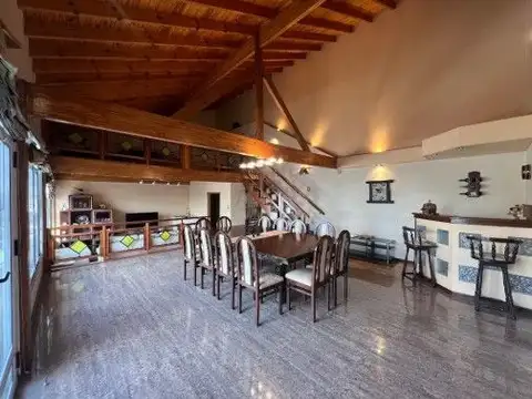 Casa en Venta de 5 dormitorios