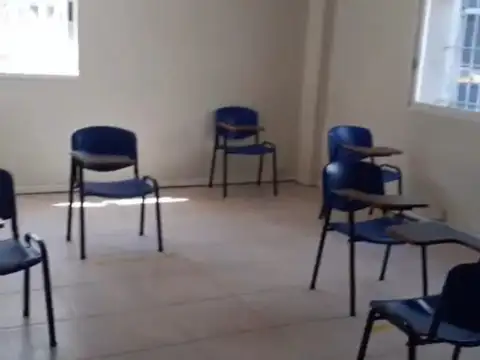 140 M2 OFICINA EN P. ALTA A METROS DE Av.MAIPU Y LAPRIDA