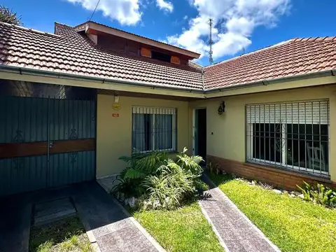 Casa en venta de 5 ambientes en Monte Grande