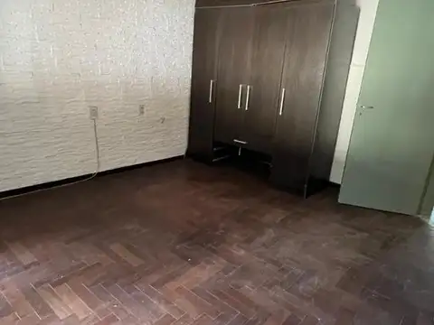 Depto Tipo Casa en Alquiler 40 años