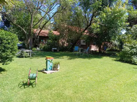 VENTA CASA QUINTA 6 AMBIENTES PILETA DEL VISO PERM