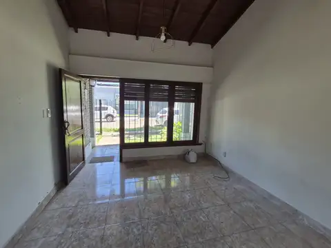 Casa en Alquiler en Merlo, $ 800.000