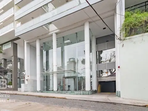 Departamento en Rosario con vista plena al río Paraná y Parque España