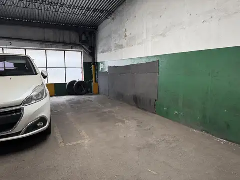 COCHERA FIJA 9 M²  LAS CAÑITAS VENTA SEGURIDAD 24 HS EXCELENTE ACCESO