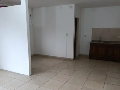 Oficina en Alquiler en Centro, $ 450.000