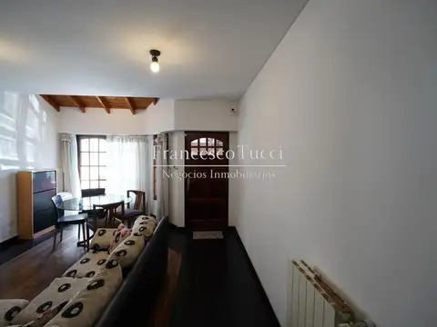 Depto Tipo Casa 4 ambientes con 1 baño