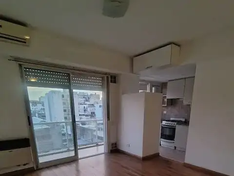Av Independencia 700 San Telmo 1amb c/coch U$105.000