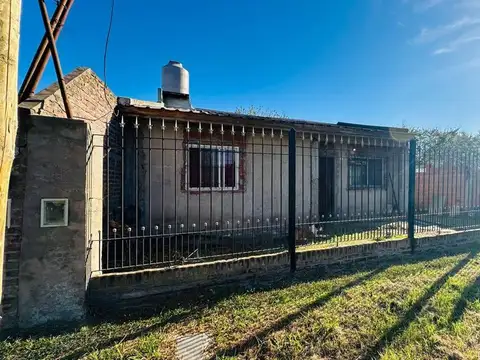 Casa en Venta en Burzaco, Partido de Almirante Brown