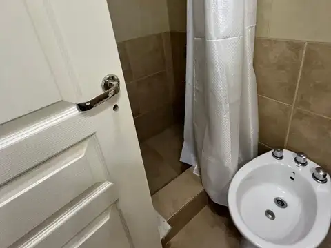 VENTA PH 2 AMBIENTES LA PERLA  BERUTTI 3746