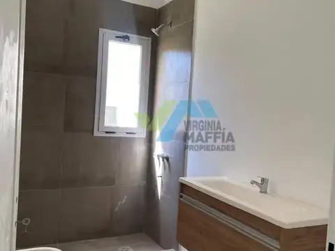 Casa Chalet  en Alquiler en Santa Emilia, Pilar del Este, Pilar