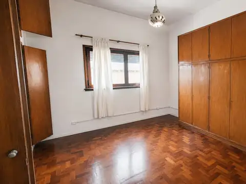 Casa en Alquiler en Caseros, $ 1.300.000