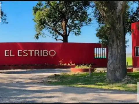 Terreno en Venta en Los Tres Pinos, USD 17.000