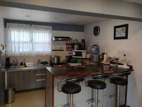 Departamento 4 ambientes con 1 baño