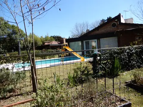 Excelente casa en venta en B° El Remanso 