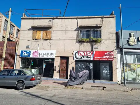 Venta departamento dos dormitorios. Cuarta Sec Este.  Mendoza.