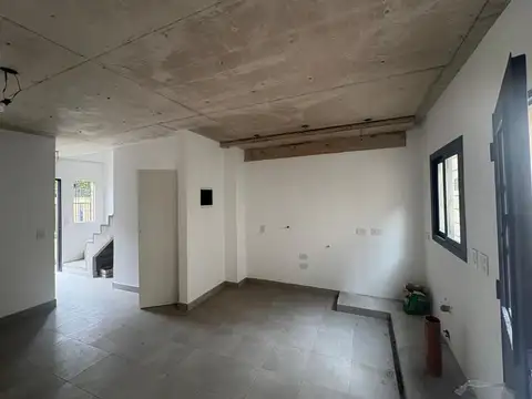 Casa en Venta en Ituzaingo, USD 95.000