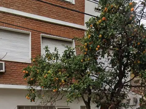 Departamento PB en Alquiler. Excelente ubicación cerca del centro de San Isidro.