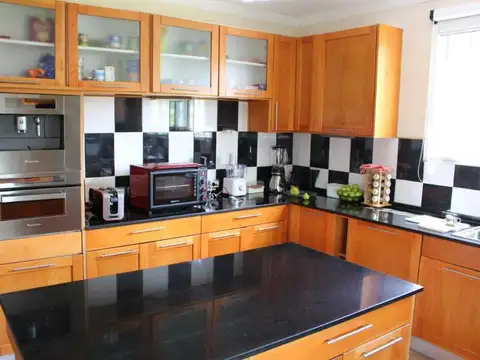 Casa en Venta en Dique Lujan, USD 860.000