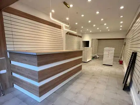Local en Venta en Coghlan, Capital Federal