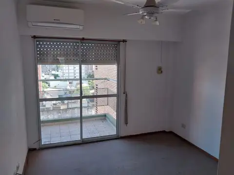 Departamento en Alquiler en Abasto, $ 430.000