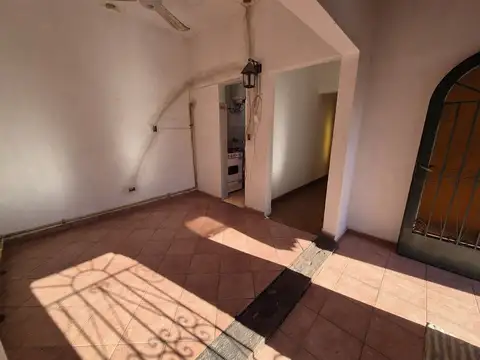 Depto Tipo Casa en Venta 51 años