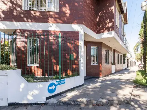 Depto Tipo Casa en Venta de 4 dormitorios